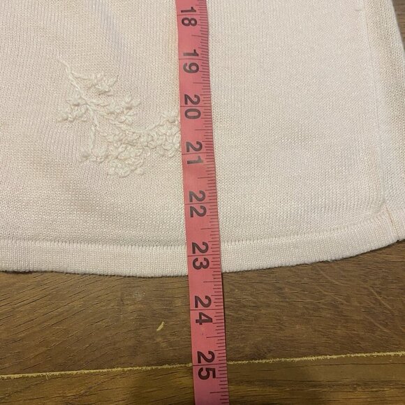 Cardigan Womens Medium Pink Girlie Feminine Embroided Sweater - Picture 4 of 5